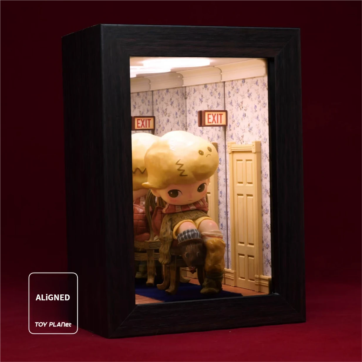 ALiGNED — Infinity Mirror Figure Display Shadow Box